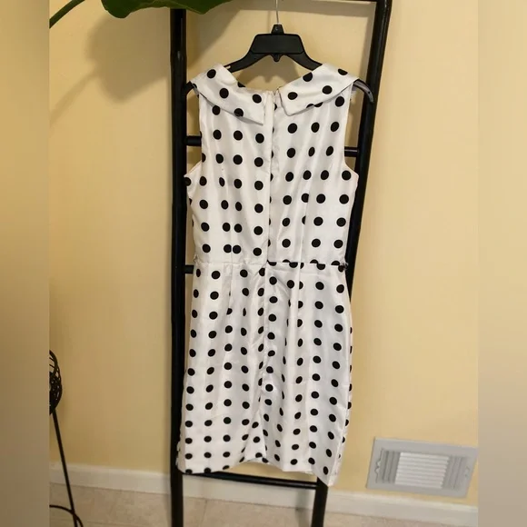 Cocktail dress - Picture 3 of 3